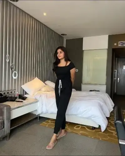 Call Girls Service in Karwi
